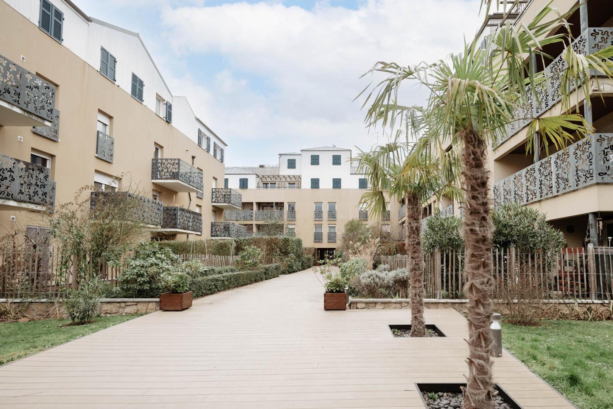 Hexa Dream Apartment Montevrain Exterior photo